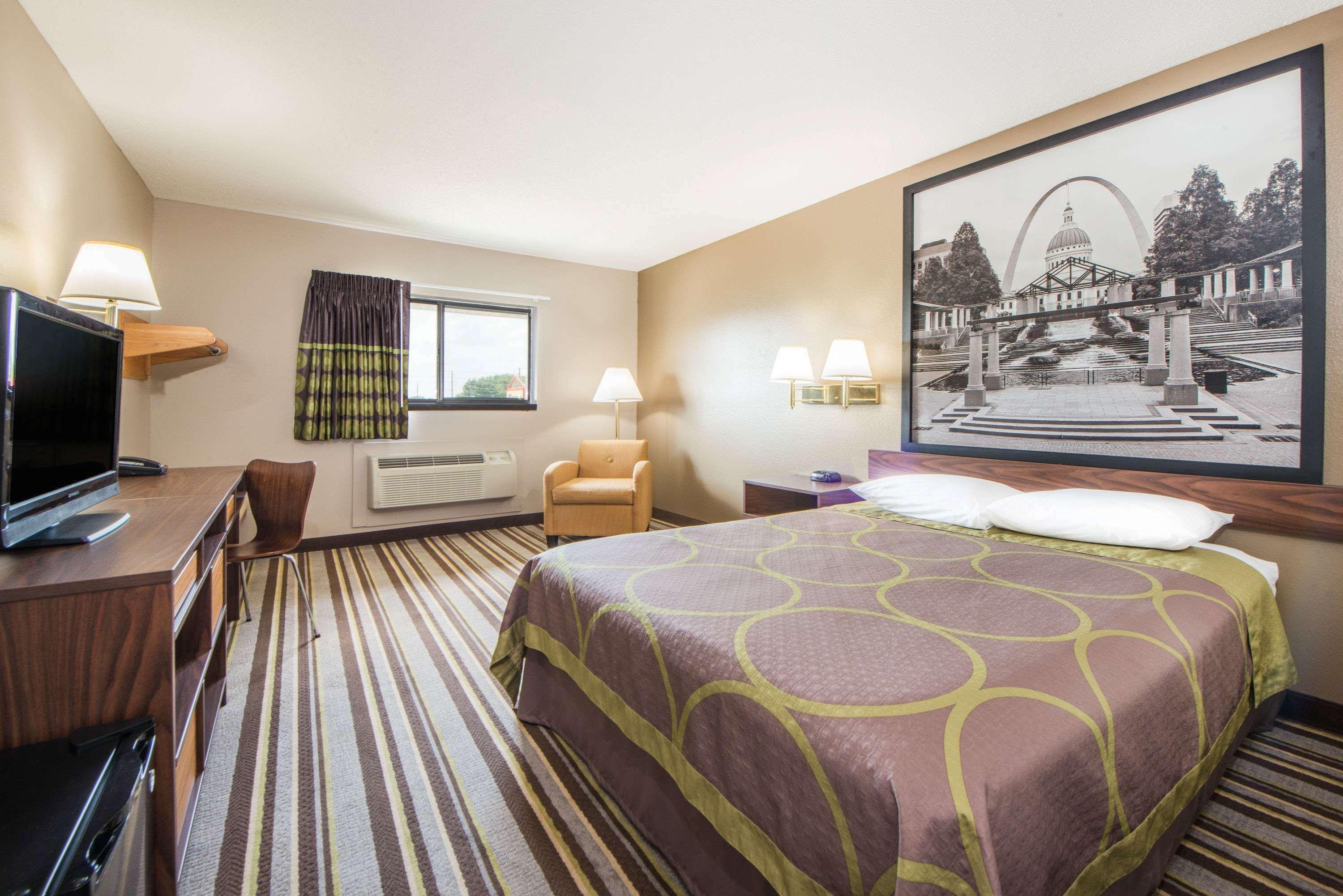 Super 8 By Wyndham Nevada Otel Dış mekan fotoğraf